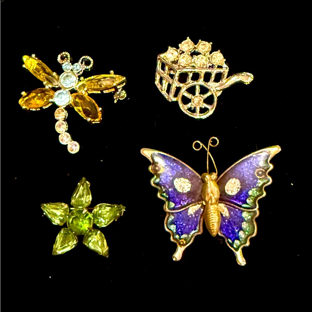 Vintage  Lot Of 4 Estate Rhinestone Pins Brooches, Butterfly Star Dragonfly
